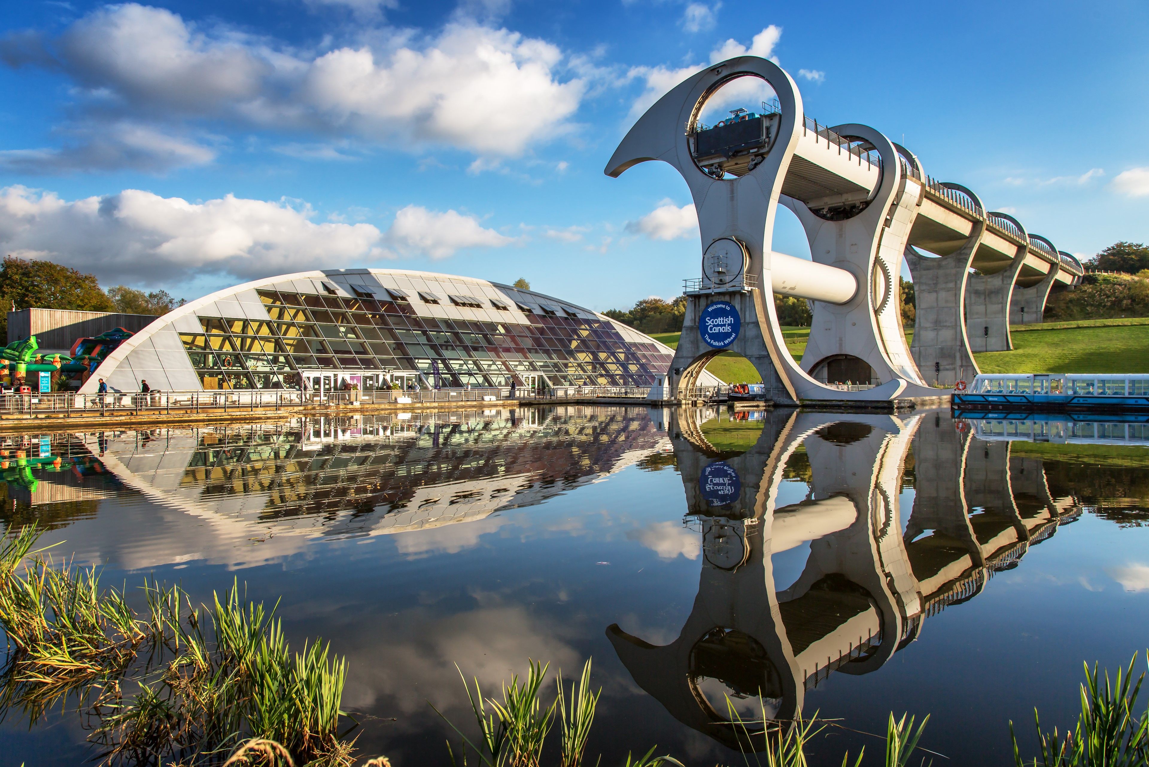 falkirk-wheel-1-96949459