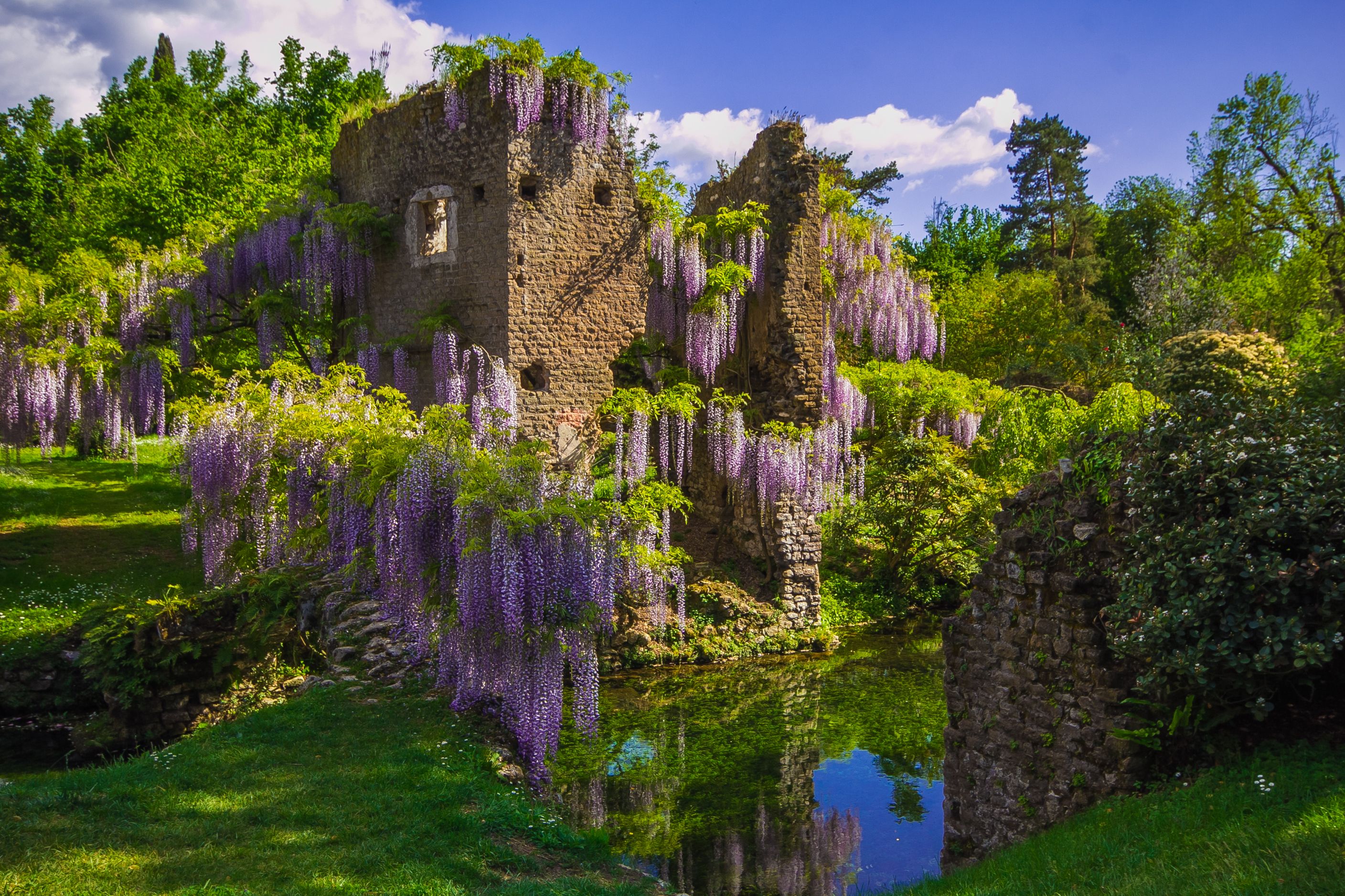 The Great Gardens of Europe by Private Jet