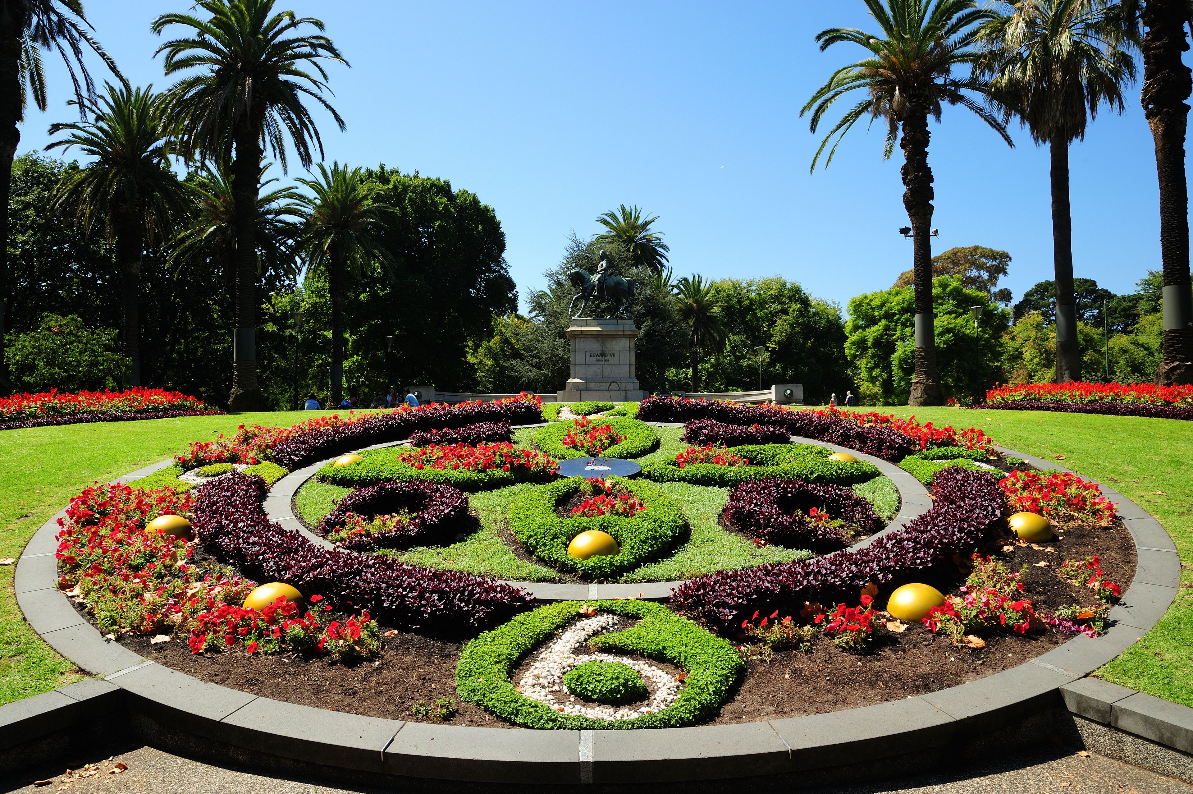 Australia's Gardens in Bloom: Iconic Gardens & WAFA 2027