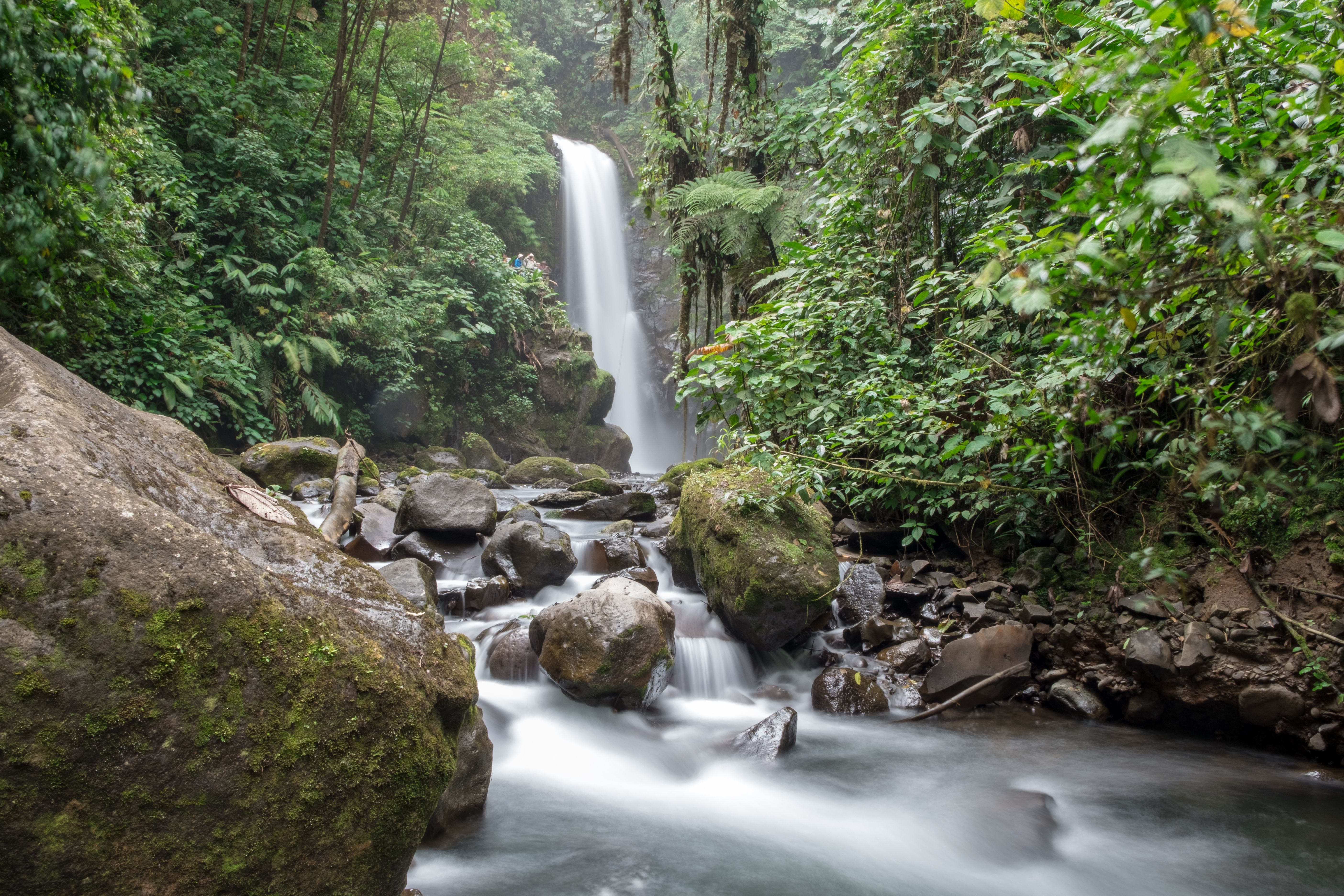 La Paz Waterfall