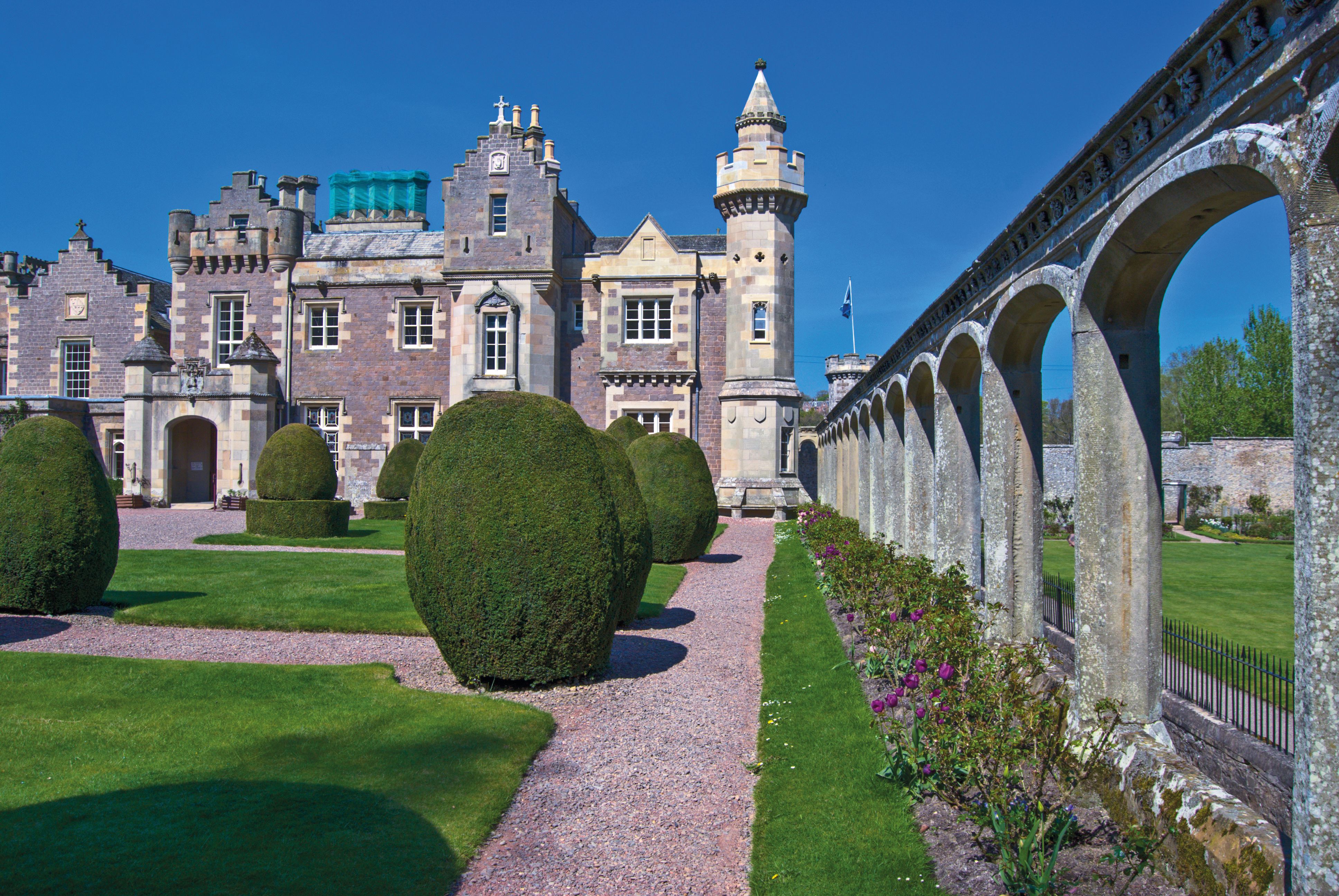 Scotland: Historic Houses of the Scottish Borders